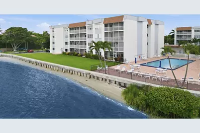 1516 S Lakeside Drive #408, Lake Worth Beach, FL 33460 - Photo 5