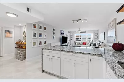 1516 S Lakeside Drive #408, Lake Worth Beach, FL 33460 - Photo 23