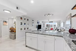 1516 S Lakeside Dr, Lake Worth Beach, FL 33460 - Photo 23