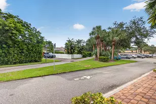599 Dakota Dr, Jupiter, FL 33458 - Photo 43