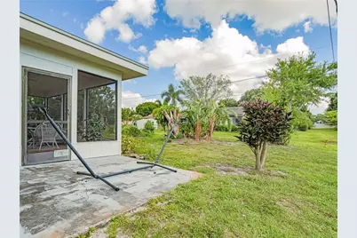 1636 20th Place SW, Vero Beach, FL 32962 - Photo 19
