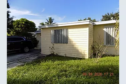 3900 Orange Street, Lantana, FL 33462 - Photo 3