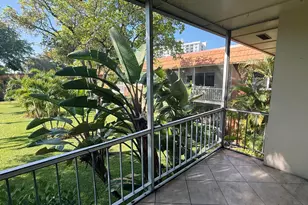 136 NE 19th Ct, Wilton Manors, FL 33305 - Photo 11