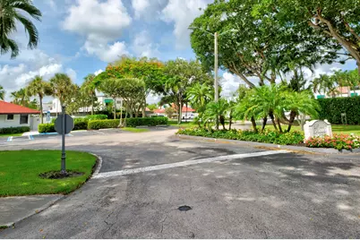 367 NW 36th Avenue #367, Deerfield Beach, FL 33442 - Photo 37