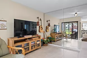 367 NW 36th Ave, Deerfield Beach, FL 33442 - Photo 11