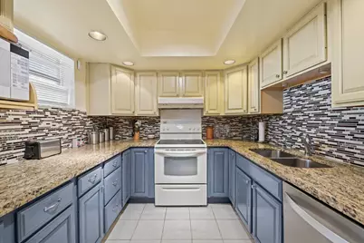 3930 Inverrary Boulevard #608-D, Lauderhill, FL 33319 - Photo 7