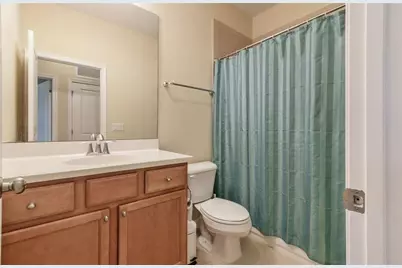 8289 Cascada Isles Drive, Hollywood, FL 33024 - Photo 21