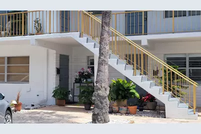 1907 NE 4th Street #6, Deerfield Beach, FL 33441 - Photo 9