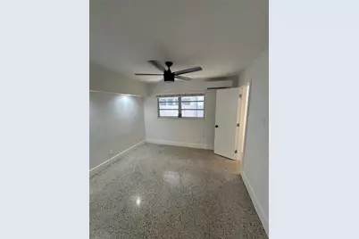 820 N Victoria Park Road #4, Fort Lauderdale, FL 33304 - Photo 5