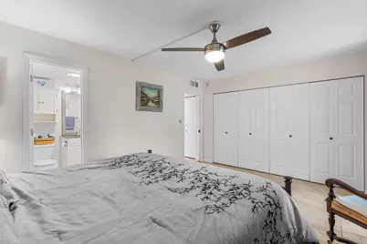 1017 Berkshire A, Deerfield Beach, FL 33442 - Photo 17