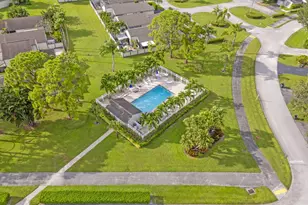 2474 Bedford Mews Dr, Wellington, FL 33414 - Photo 47
