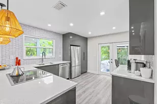 2474 Bedford Mews Dr, Wellington, FL 33414 - Photo 13