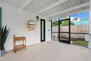 14 SE Paddock Cir, Tequesta, FL 33469 - Photo 19