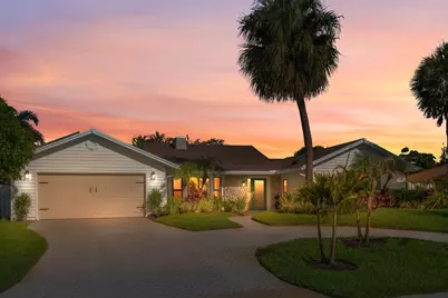 14 SE Paddock Circle, Tequesta, FL 33469 - Photo 3