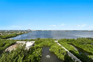 5050 N Ocean Dr, Singer Island, FL 33404 - Photo 41