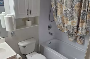 9919 N Belfort Cir, Tamarac, FL 33321 - Photo 11