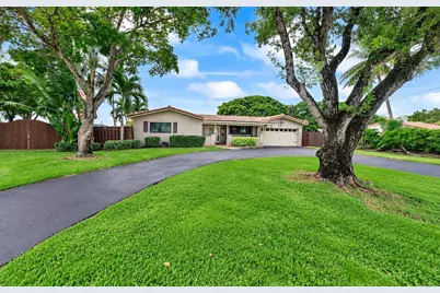 711 NW 45th Avenue, Coconut Creek, FL 33066 - Photo 1