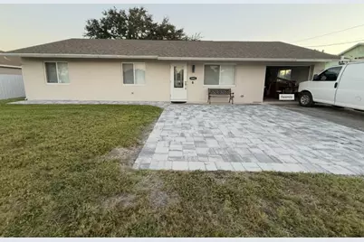 1082 SW Bellevue Avenue, Port Saint Lucie, FL 34953 - Photo 3