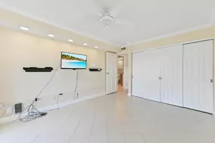 129 Waterford F, Delray Beach, FL 33446 - Photo 15