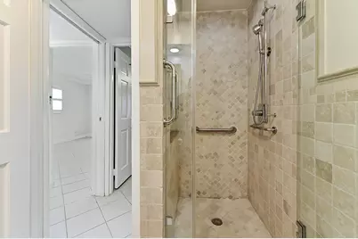 129 Waterford F, Delray Beach, FL 33446 - Photo 19