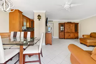 129 Waterford F, Delray Beach, FL 33446 - Photo 5