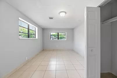 3427 NW 37th Street, Lauderdale Lakes, FL 33309 - Photo 19