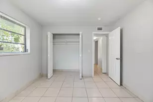 3427 NW 37th St, Lauderdale Lakes, FL 33309 - Photo 21