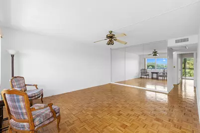 4062 Oakridge F #4062, Deerfield Beach, FL 33442 - Photo 3