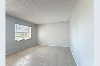 694 Michigan Court #3, Saint Cloud, FL 34769 - Photo 5