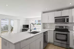 95 N Birch Rd, Fort Lauderdale, FL 33304 - Photo 15