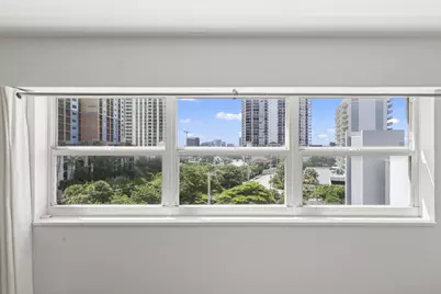 95 N Birch Road #704, Fort Lauderdale, FL 33304 - Photo 23