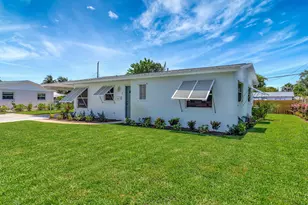 713 Gumtree Rd, North Palm Beach, FL 33408 - Photo 3