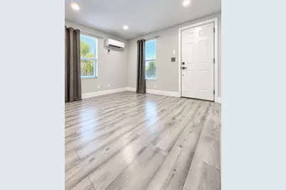 1028 18th Street, West Palm Beach, FL 33407 - Photo 3