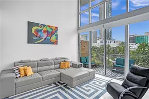90 SW 3rd St, Miami, FL 33130 - Photo 7