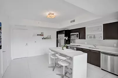 90 SW 3rd Street #TH300B, Miami, FL 33130 - Photo 13