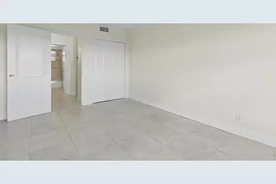 2555 NE 11th Street #906, Fort Lauderdale, FL 33304 - Photo 23