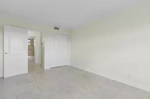 2555 NE 11th St, Fort Lauderdale, FL 33304 - Photo 23