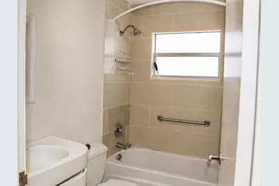 120 Seville #D, Delray Beach, FL 33446 - Photo 7