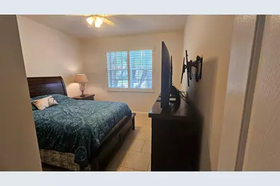 9269 Vercelli Street, Lake Worth, FL 33467 - Photo 23