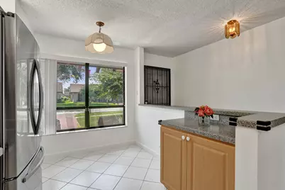 2129 SW 17th Circle, Deerfield Beach, FL 33442 - Photo 9