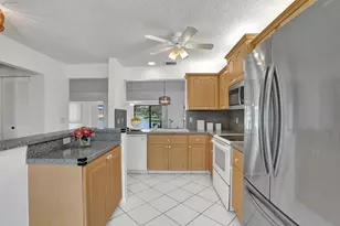 2129 SW 17th Cir, Deerfield Beach, FL 33442 - Photo 11