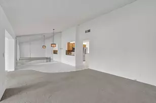 2129 SW 17th Cir, Deerfield Beach, FL 33442 - Photo 25