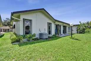 2129 SW 17th Cir, Deerfield Beach, FL 33442 - Photo 63