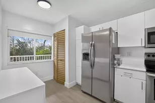 9537 Weldon Cir, Tamarac, FL 33321 - Photo 5