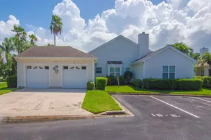 1901 Westminster Cir, Vero Beach, FL 32966 - Photo 3