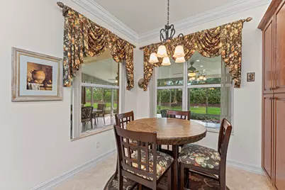 11025 Carmelcove Circle, Boynton Beach, FL 33473 - Photo 11