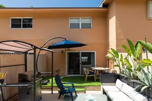 450 SE 7th St, Dania Beach, FL 33004 - Photo 19
