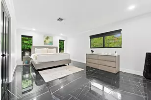 2457 NE 27th Terrace, Fort Lauderdale, FL 33305 - Photo 9