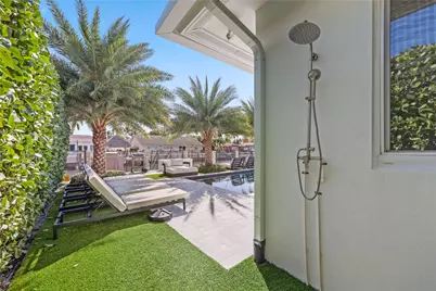 2300 SE 8th Court, Pompano Beach, FL 33062 - Photo 45