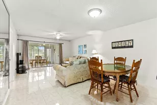 341 A Covered Bridge Blvd, Lake Worth, FL 33467 - Photo 3